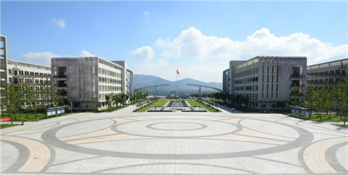 襄陽(yáng)汽車職業(yè)技術(shù)學(xué)院