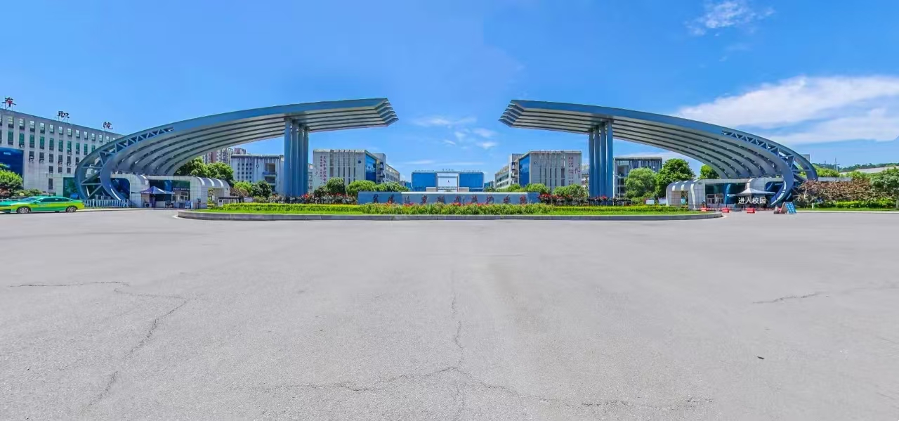 《發(fā)動(dòng)機(jī)電控系統(tǒng)檢修》課程思政典型案例——襄陽汽車職業(yè)技術(shù)學(xué)院